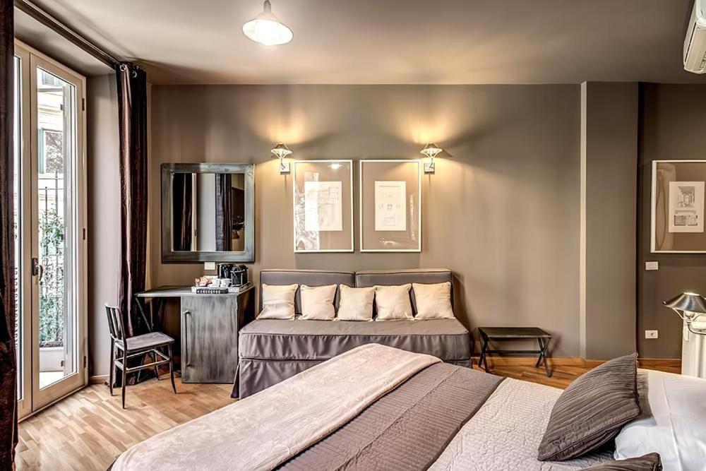 Interno5 * Roma